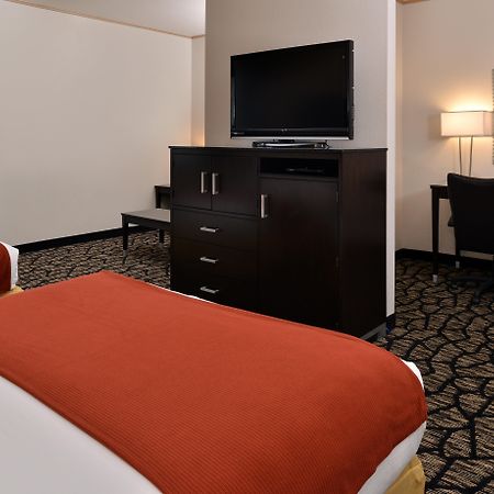 Holiday Inn Express & Suites Tacoma South - Lakewood By Ihg Extérieur photo