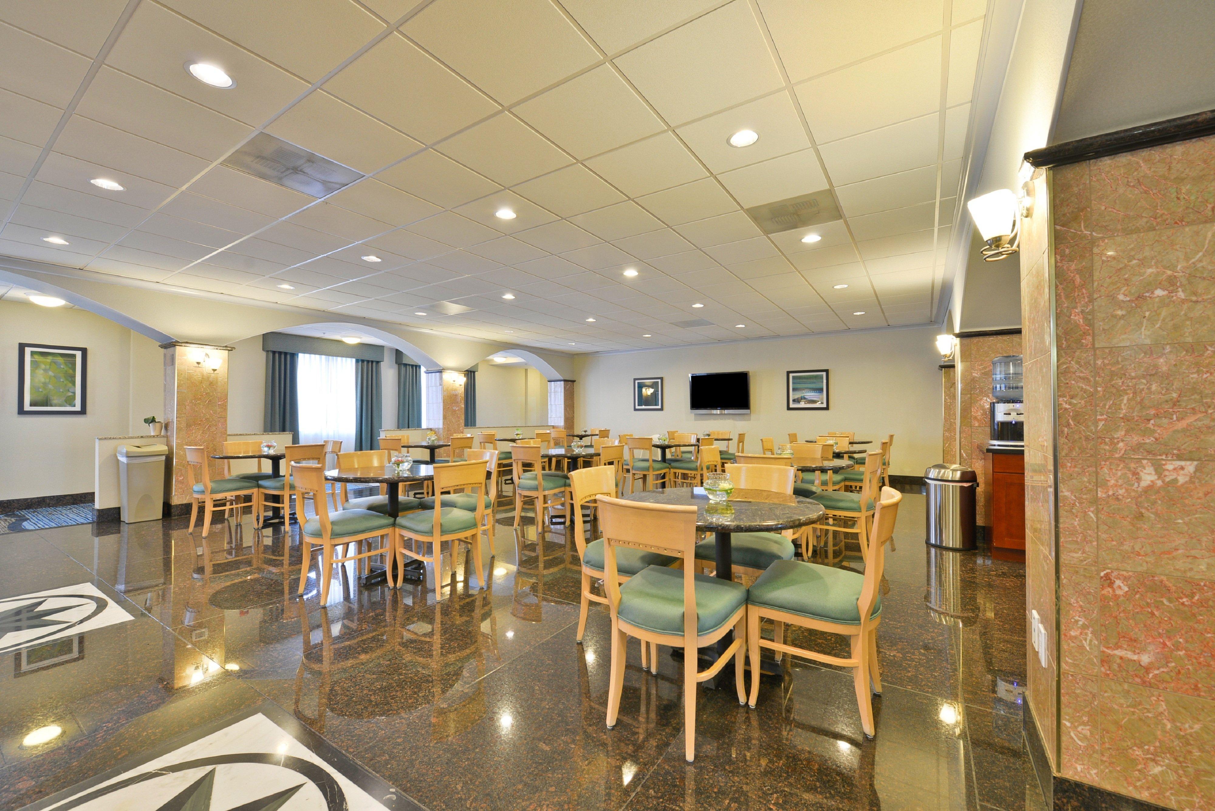 Holiday Inn Express & Suites Tacoma South - Lakewood By Ihg Extérieur photo