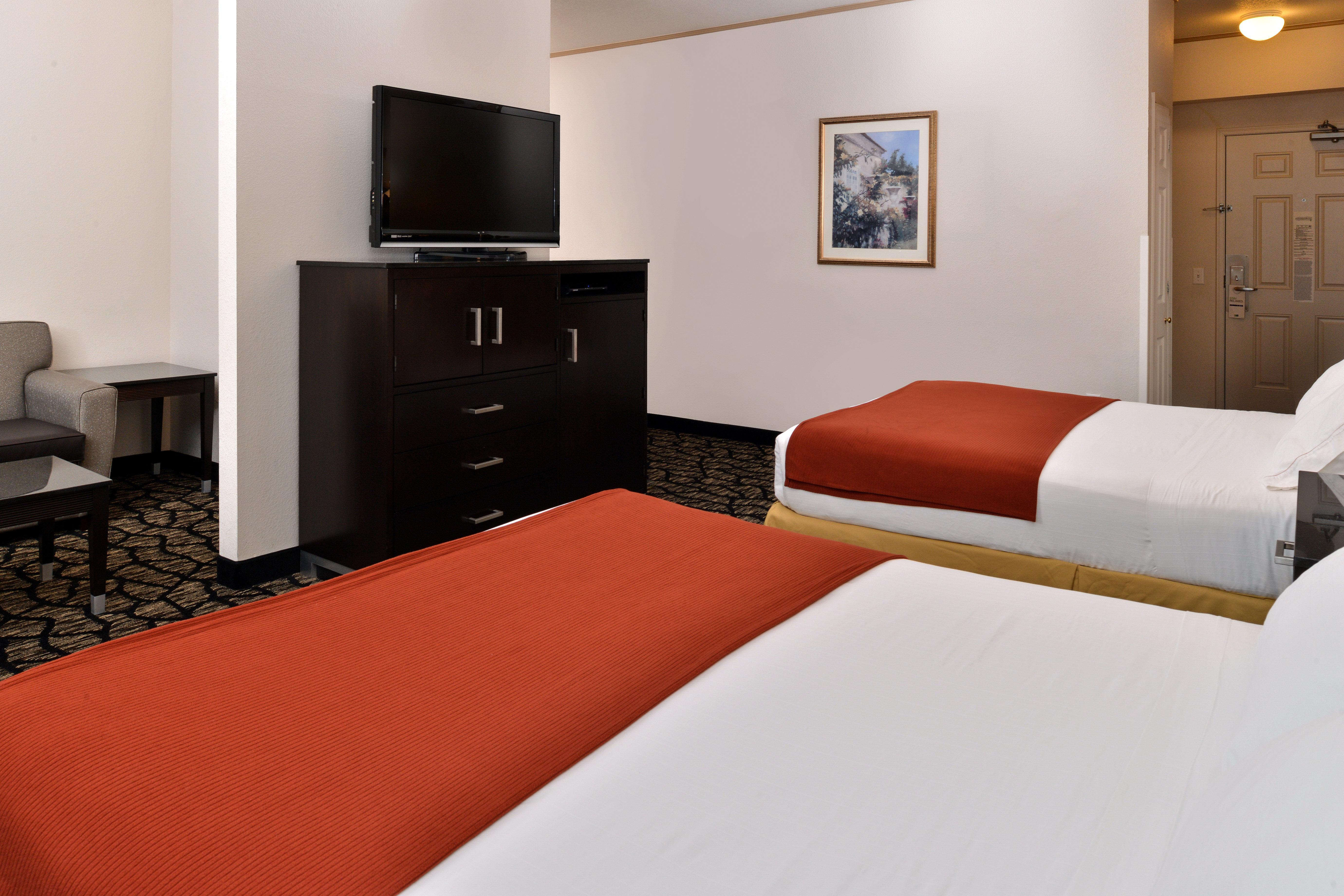 Holiday Inn Express & Suites Tacoma South - Lakewood By Ihg Extérieur photo