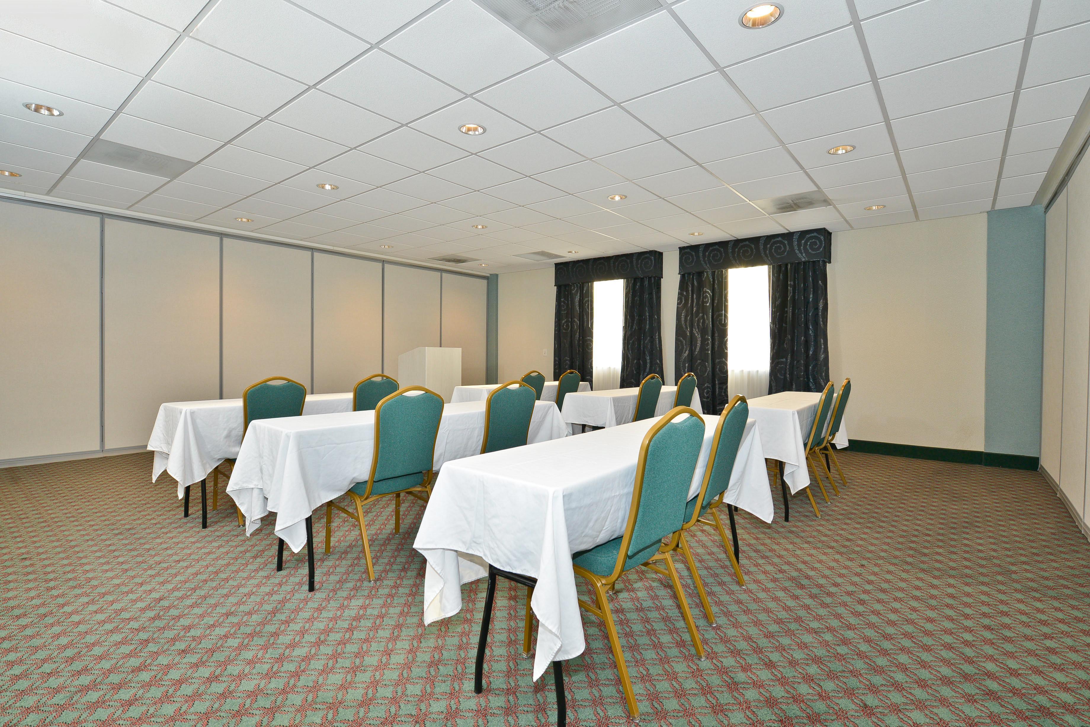 Holiday Inn Express & Suites Tacoma South - Lakewood By Ihg Extérieur photo