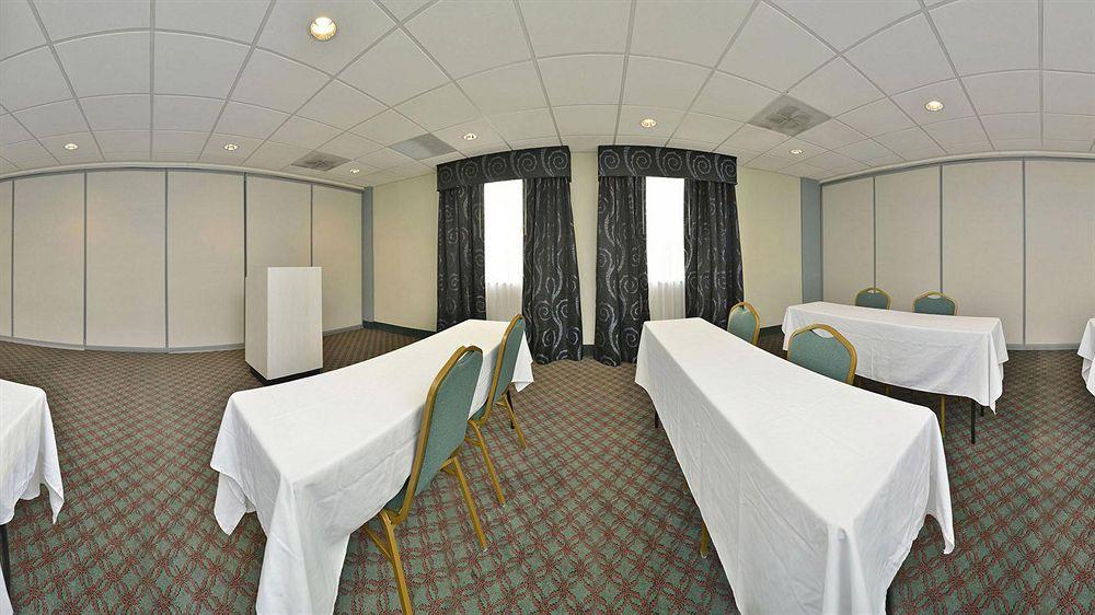 Holiday Inn Express & Suites Tacoma South - Lakewood By Ihg Extérieur photo